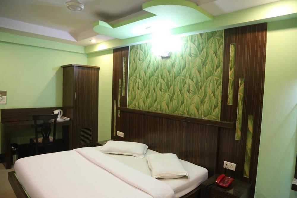 Hotel Grand Plaza Ню Делхи Екстериор снимка